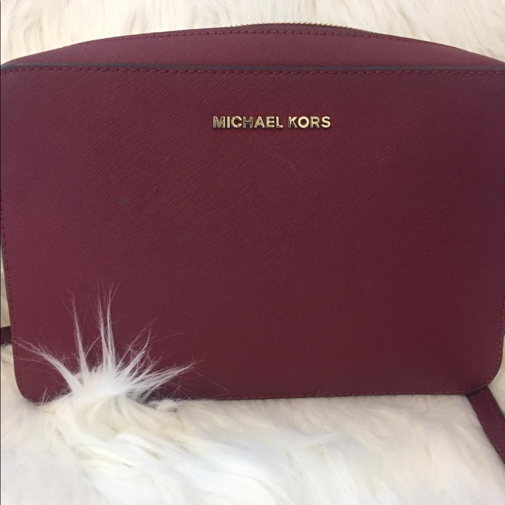 Michael Kors Jet Set Crossbody Purse